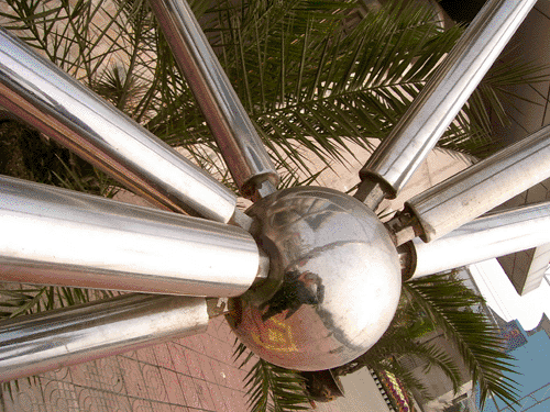 敦煌不锈钢螺栓球网架